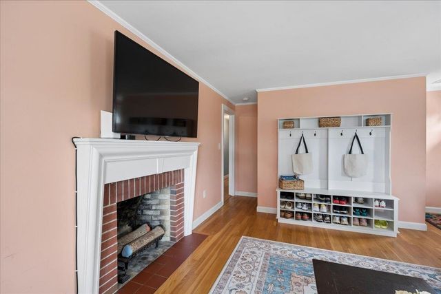 23 Woodwells Garrison Road, Hopkinton, NH 03229