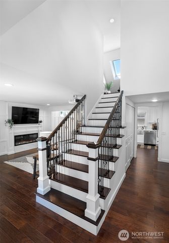 2825 165th Place SE, Bothell, WA 98012