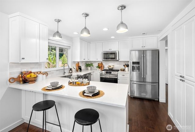2825 165th Place SE, Bothell, WA 98012