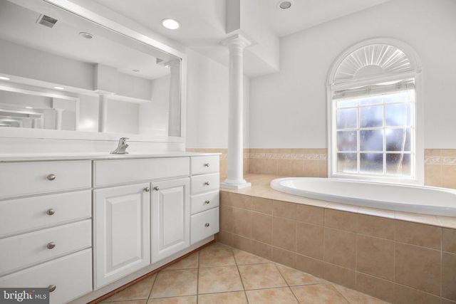 6617 BROAD CREEK OVERLOOK, Fredericksburg, VA 22407