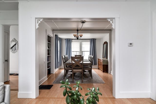 10 Forest Ave, Natick, MA 01760