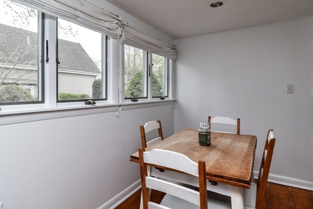 10 Forest Ave, Natick, MA 01760