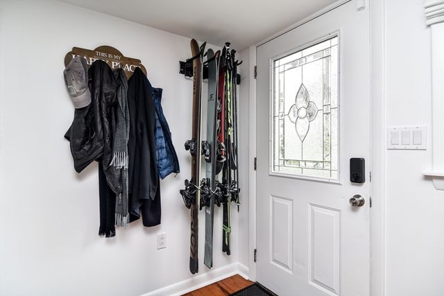 10 Forest Ave, Natick, MA 01760