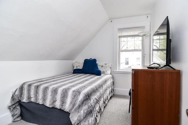10 Forest Ave, Natick, MA 01760