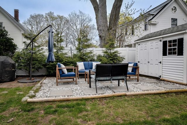 10 Forest Ave, Natick, MA 01760