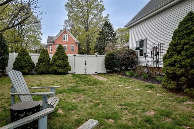 10 Forest Ave, Natick, MA 01760