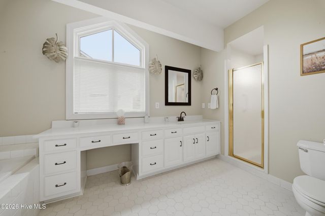 115 Country Club Drive 104, Hertford, NC 27944