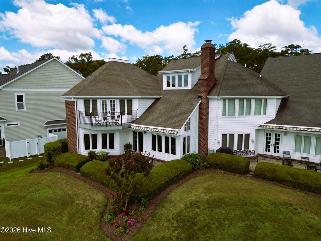 115 Country Club Drive 104, Hertford, NC 27944