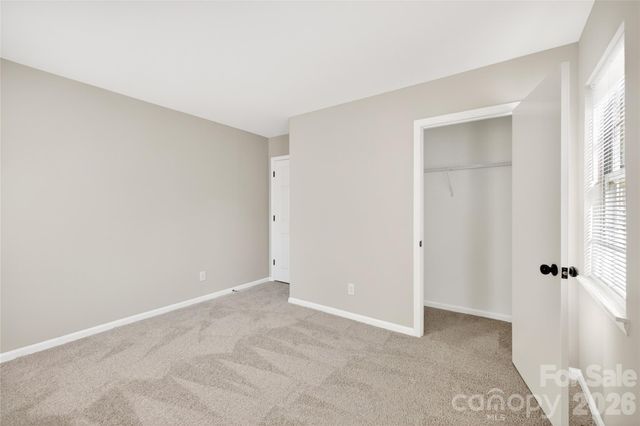 2801 Dellinger Drive, Charlotte, NC 28269