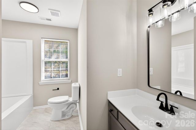 2801 Dellinger Drive, Charlotte, NC 28269