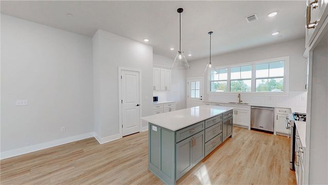 2313 S 31st Street, Rogers, AR 72758