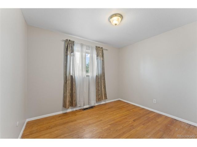 1924 Mccooke Dr, Colorado Springs, CO 80910