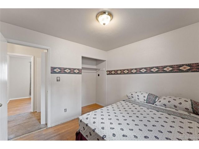1924 Mccooke Dr, Colorado Springs, CO 80910