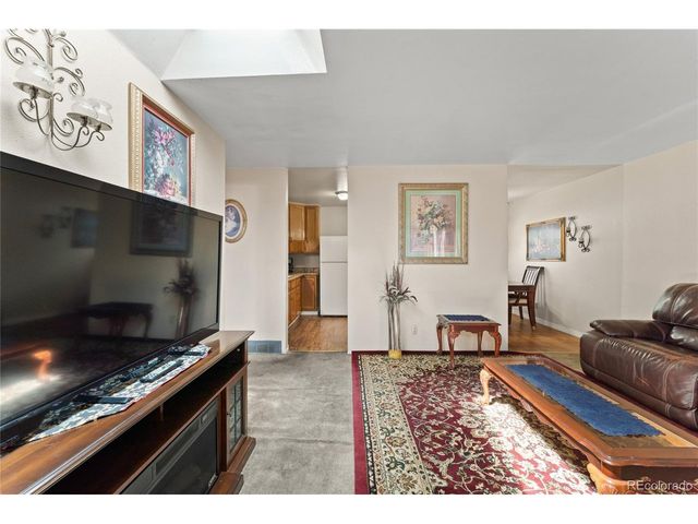 1924 Mccooke Dr, Colorado Springs, CO 80910