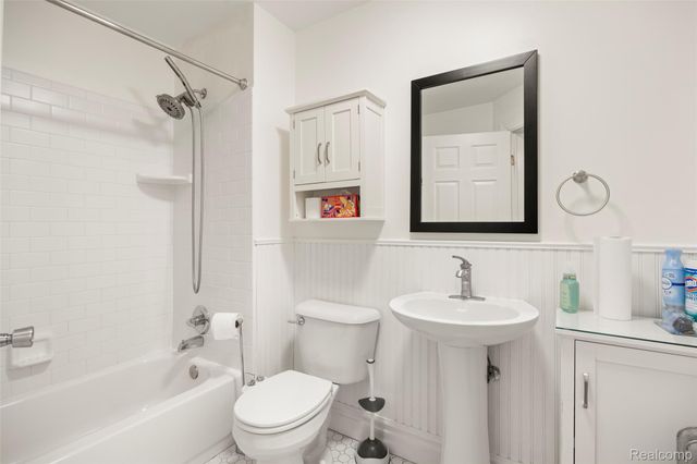 469 W Willis Street 3, Detroit, MI 48201