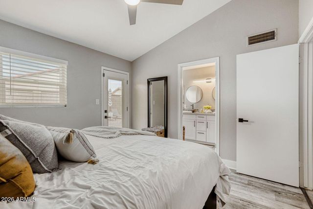 490 E SAN ANGELO Avenue, Gilbert, AZ 85234