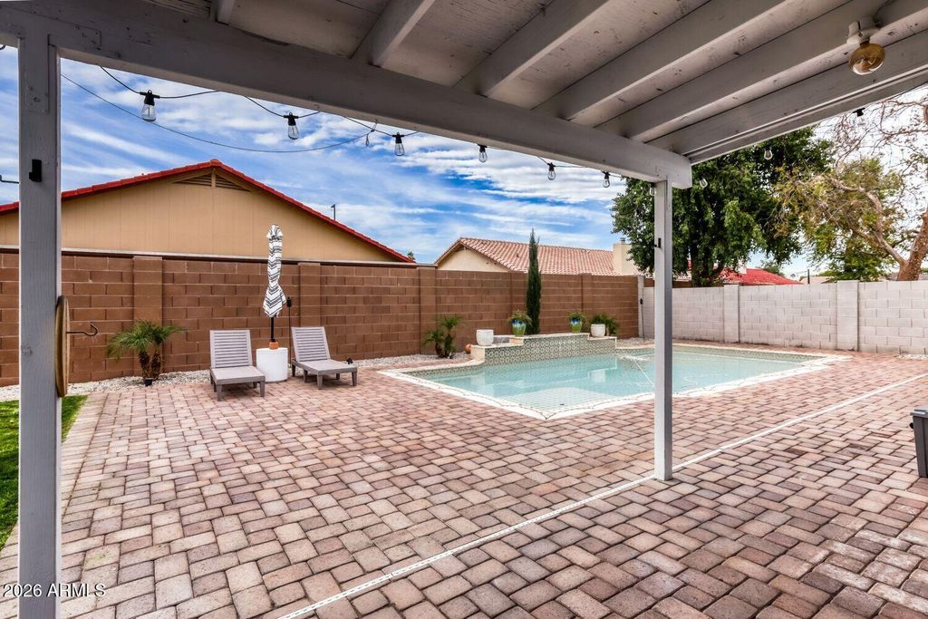 Image 25 of property listing at 490 E SAN ANGELO Avenue, Gilbert, AZ 85234