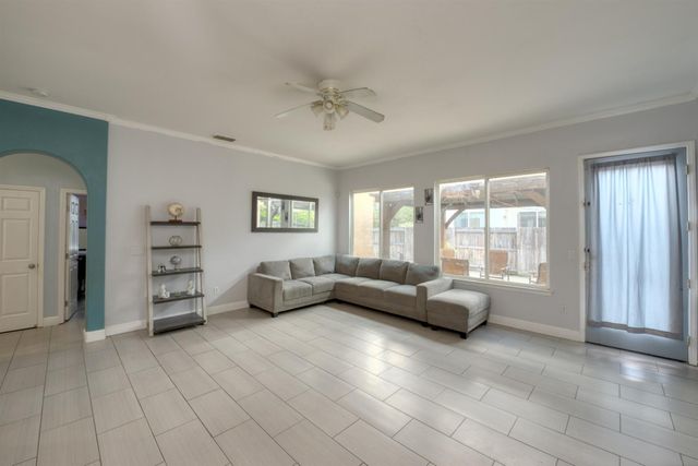 4223 Boo Ln, Stockton, CA 95206