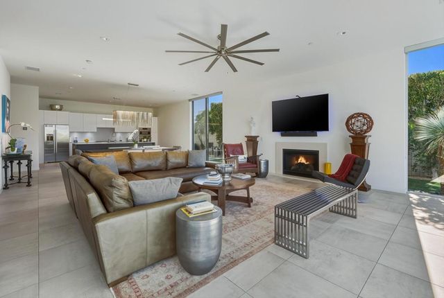 638 Dominion Way, Palm Springs, CA 92262
