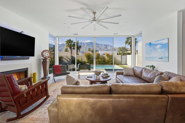638 Dominion Way, Palm Springs, CA 92262