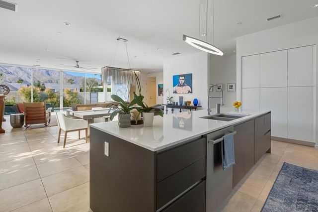 638 Dominion Way, Palm Springs, CA 92262