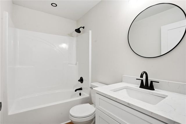 127 Perry Street, Loganville, GA 30052