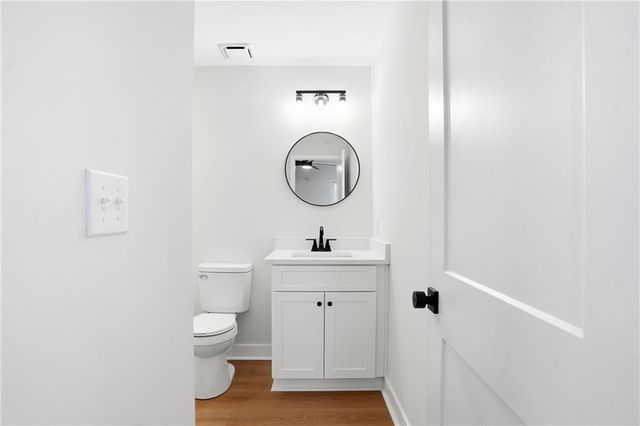 127 Perry Street, Loganville, GA 30052