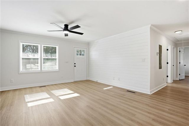 127 Perry Street, Loganville, GA 30052