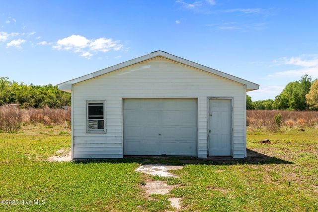 3335 Saw Mill Road, Grifton, NC 28530