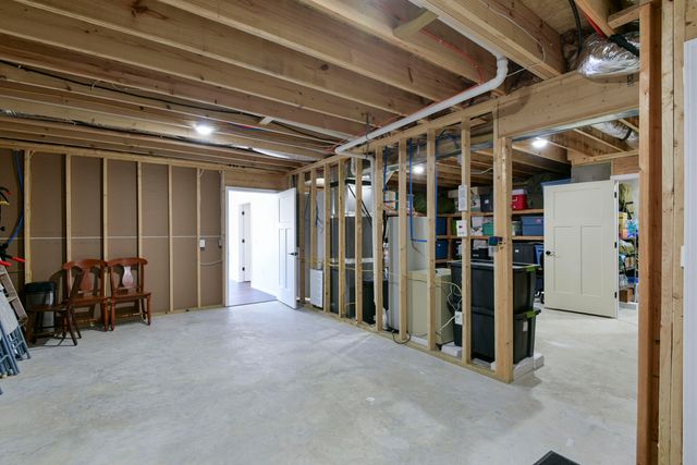 119 Eric Drive, Kirbyville, MO 65679