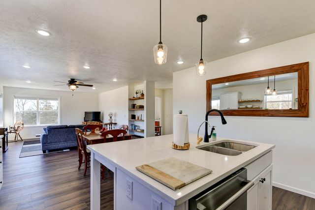 119 Eric Drive, Kirbyville, MO 65679