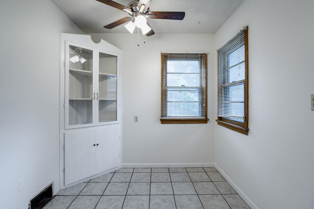 542 S Georgie, Derby, KS 67037