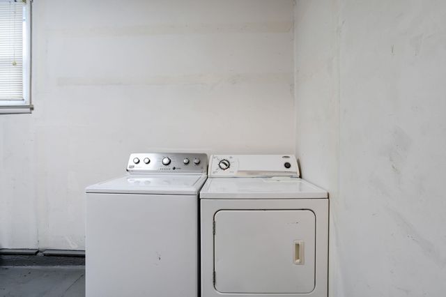 542 S Georgie, Derby, KS 67037