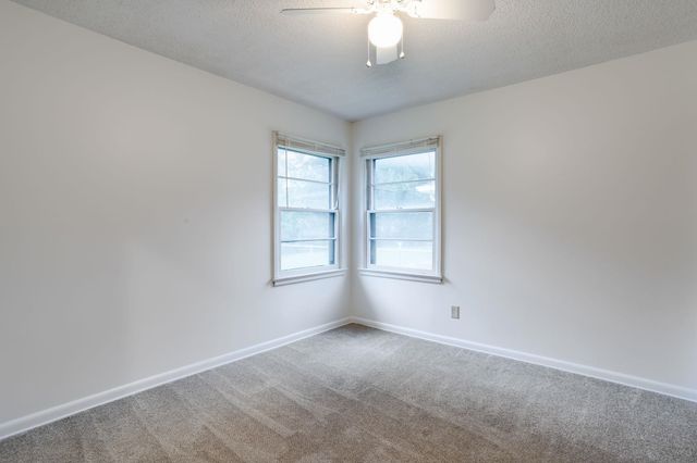 542 S Georgie, Derby, KS 67037