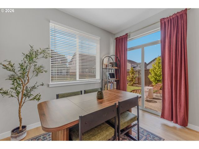 213 S 88TH Dr, Ridgefield, WA 98642