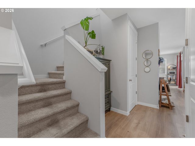 213 S 88TH Dr, Ridgefield, WA 98642