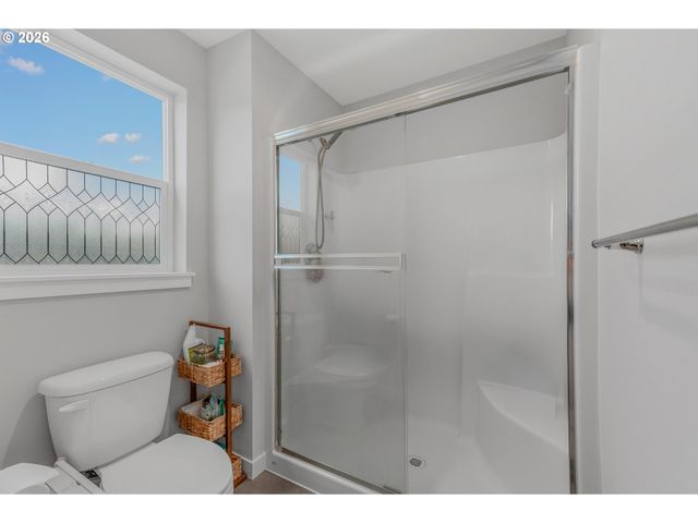 213 S 88TH Dr, Ridgefield, WA 98642