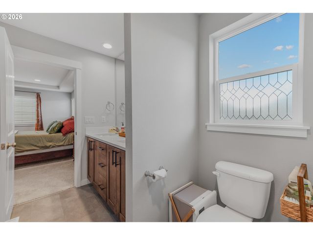 213 S 88TH Dr, Ridgefield, WA 98642