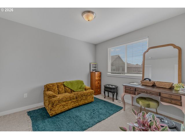 213 S 88TH Dr, Ridgefield, WA 98642