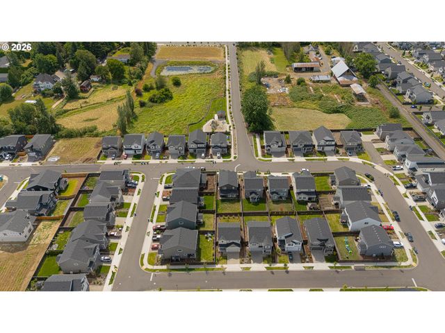213 S 88TH Dr, Ridgefield, WA 98642