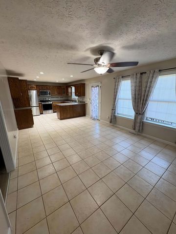 177 General Cleburne Drive, Richmond, KY 40475