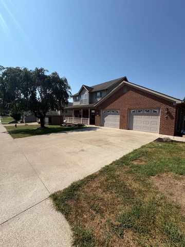 177 General Cleburne Drive, Richmond, KY 40475