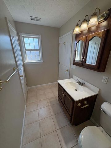 177 General Cleburne Drive, Richmond, KY 40475