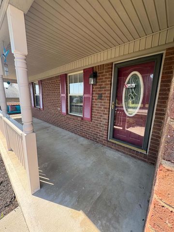 177 General Cleburne Drive, Richmond, KY 40475