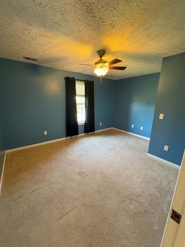 177 General Cleburne Drive, Richmond, KY 40475