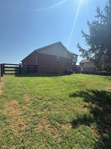 177 General Cleburne Drive, Richmond, KY 40475