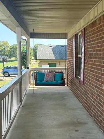 177 General Cleburne Drive, Richmond, KY 40475