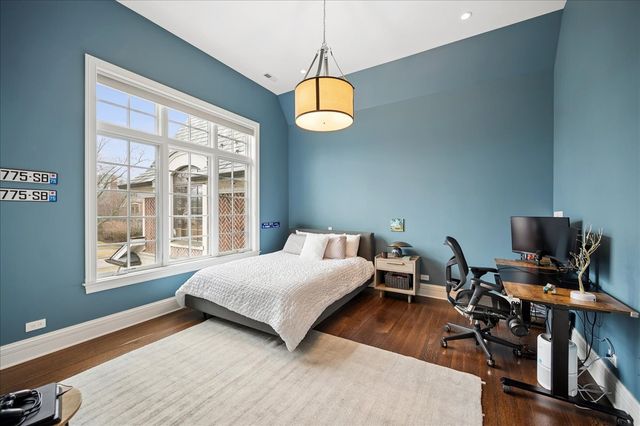 1020 Bluff Road, Glencoe, IL 60022