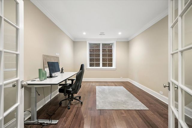 1020 Bluff Road, Glencoe, IL 60022