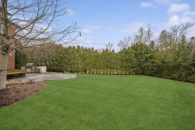 1020 Bluff Road, Glencoe, IL 60022